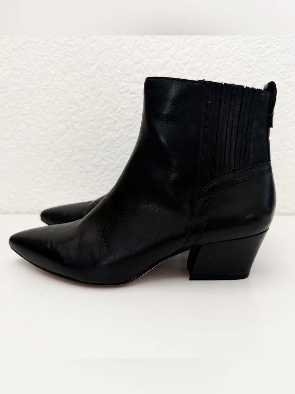 SARTO By Franco Sarto Luca Black Leather Pointed Ankle Booties Size 8